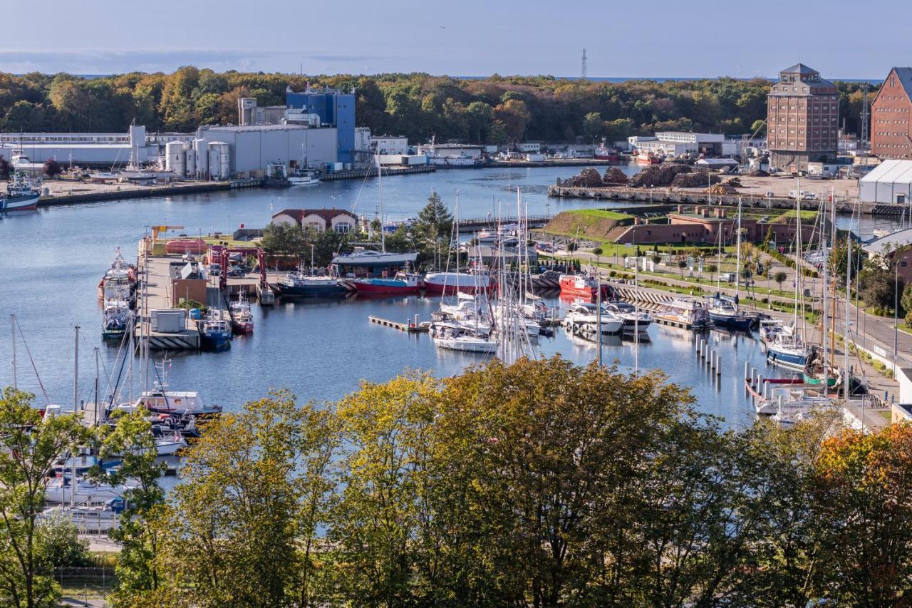 Salt Island Sea And Harbor View By Renters Apartment Kolobrzeg