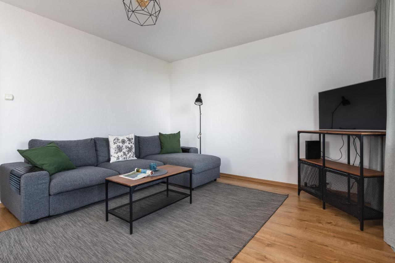 Salt Island Sea And Harbor View By Renters Apartment
