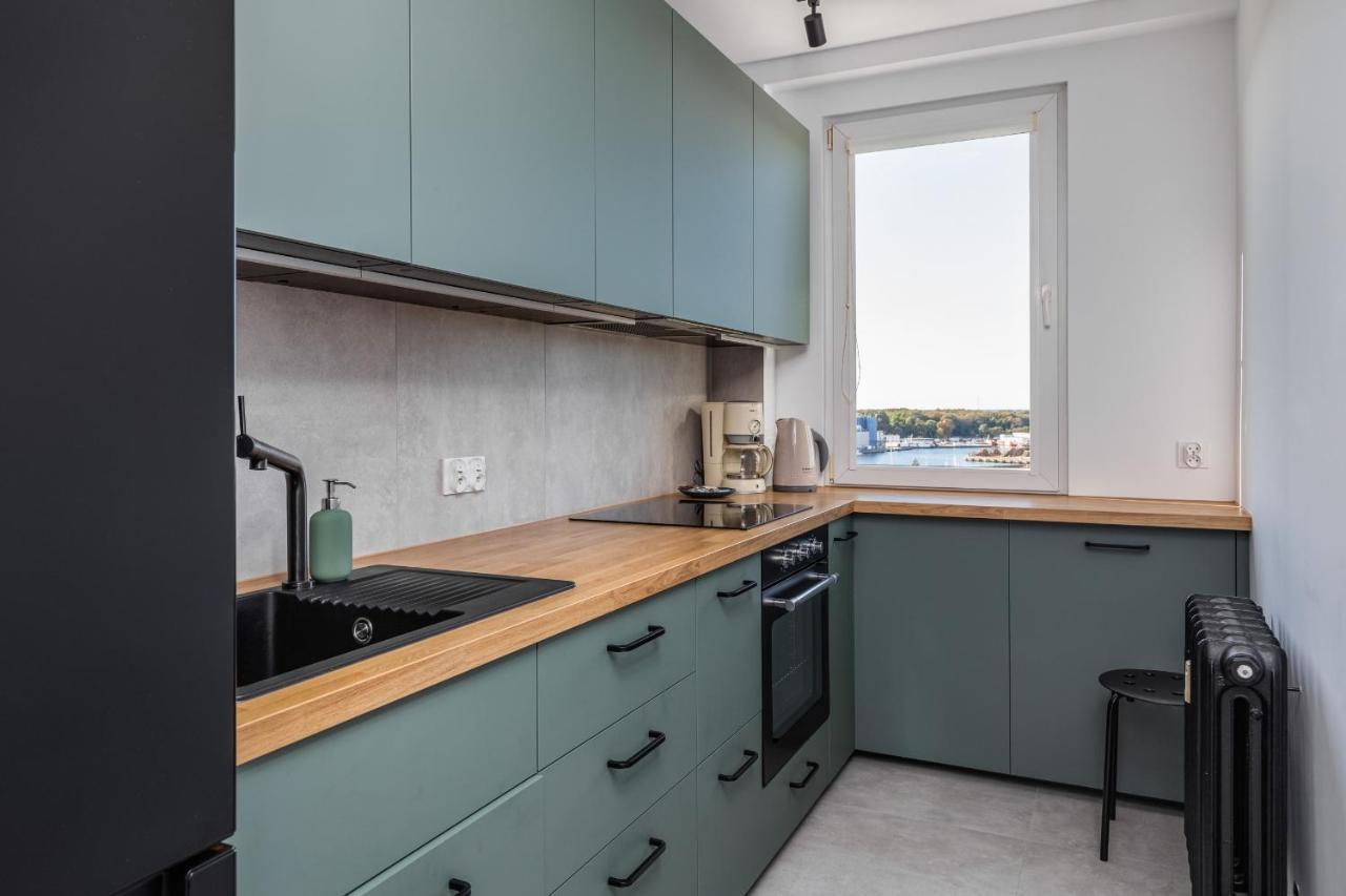 Salt Island Sea And Harbor View By Renters Apartment *